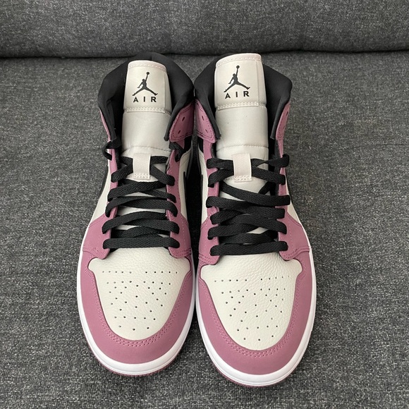 Nike Women’s Air Jordan 1 Mid SE - Pink Berry - Picture 2 of 9